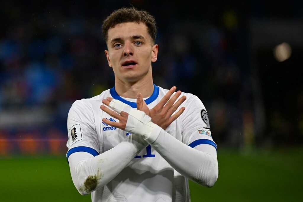 Dortmund nie Monitoruje, Tylko Płaci. Barca Traci Kolejną Opcję Awaryjną za Álvareza