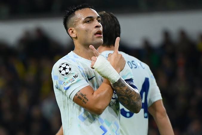 Barcelona chce alvareza. Jeśli się nie uda, weźmie lautaro. Jeśli się nie uda, wymyśli kolejny plan