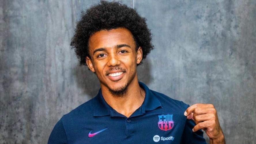 Koundé nowym stoperem Barcelony. Transfer za zero euro