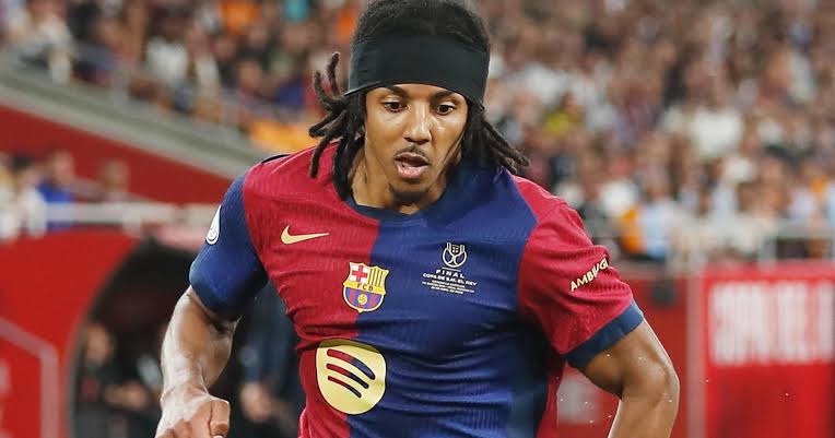 Agent Koundé pojawił się w ciutat esportiva. Barça ma kolejny temat do wyjaśnienia