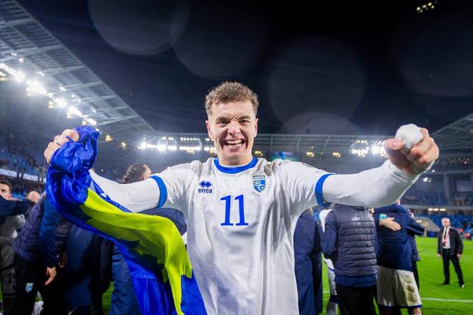 Álvarez się Kończy, Zaczyna się Losowanie Napastnika