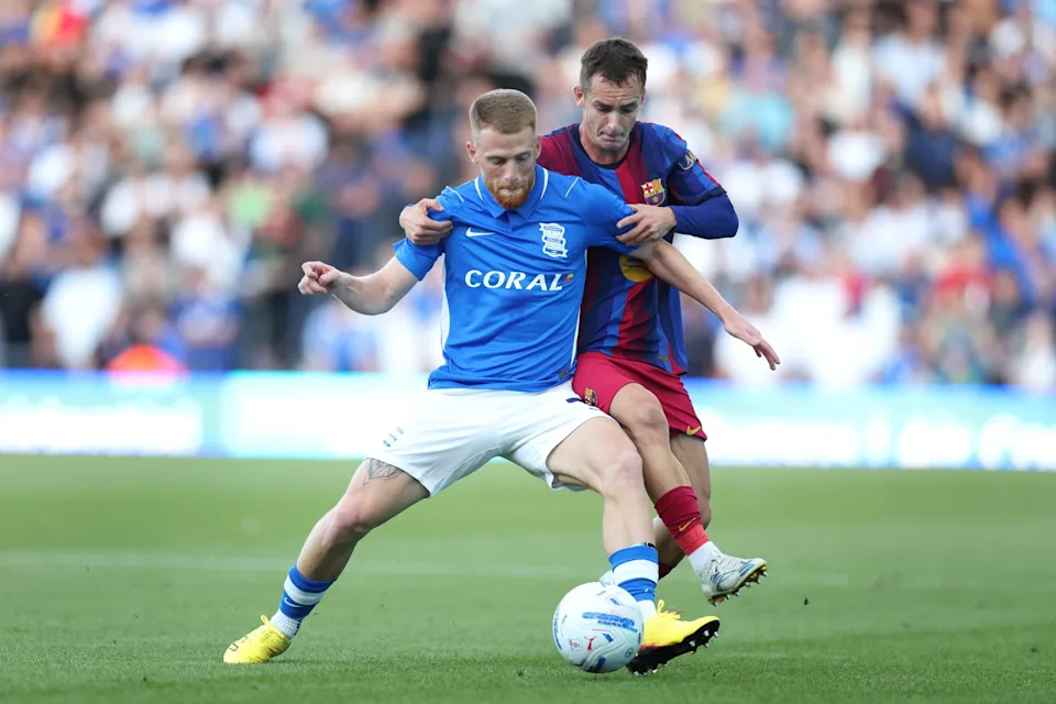Casadó is still at Barcelona. Al-hilal have not offered enough