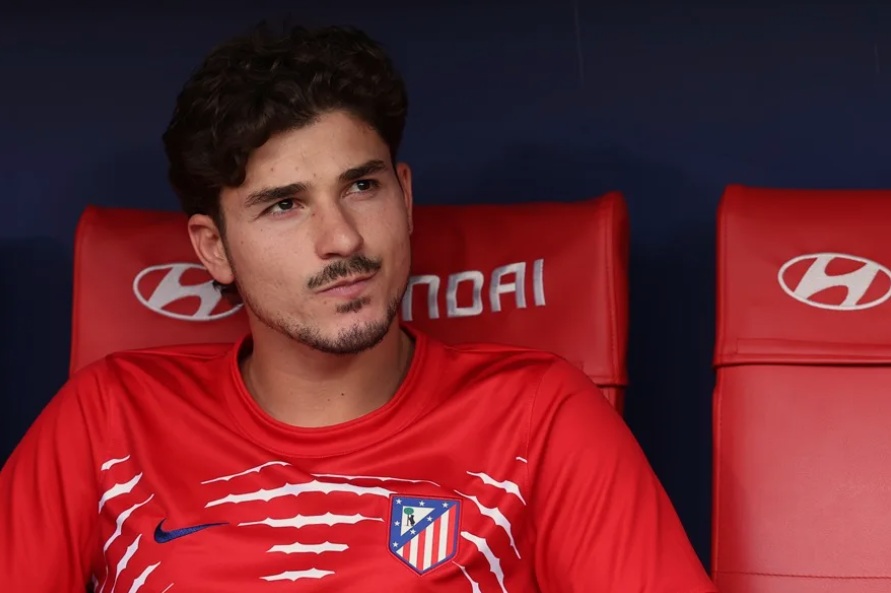 Álvarez reportedly trains alone as Atlético maintain Barcelona stance
