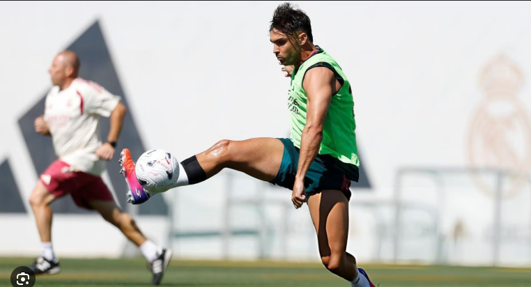 Asencio is a week ahead of schedule. Málaga return now possible