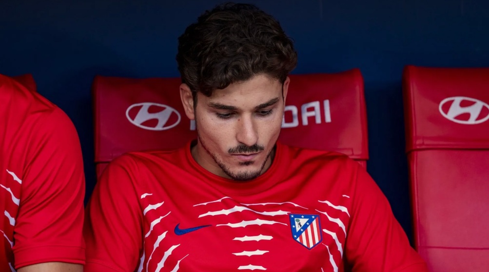 Álvarez could change agents as family reportedly explores options