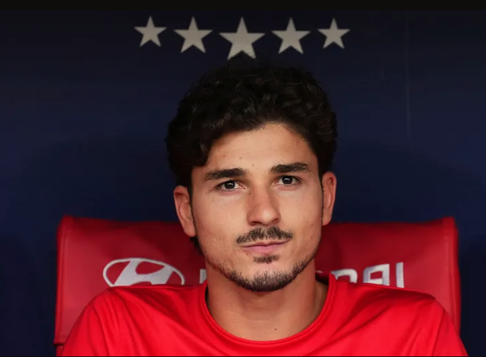 Julian Alvarez or no one: Barcelona put Plan B on hold