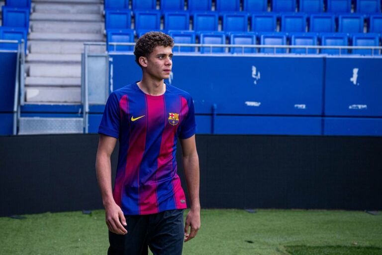 Hamza keeps scoring, Barça keep searching. The preseason top scorer is 18