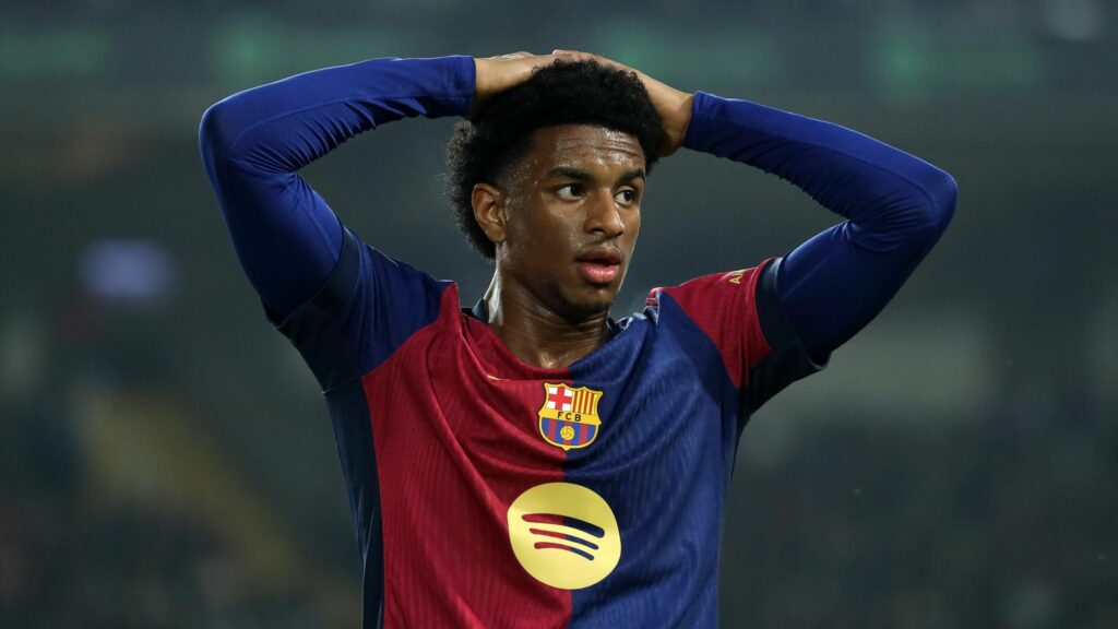 Manchester United enquire about Balde, but the defender does not want to leave Barcelona