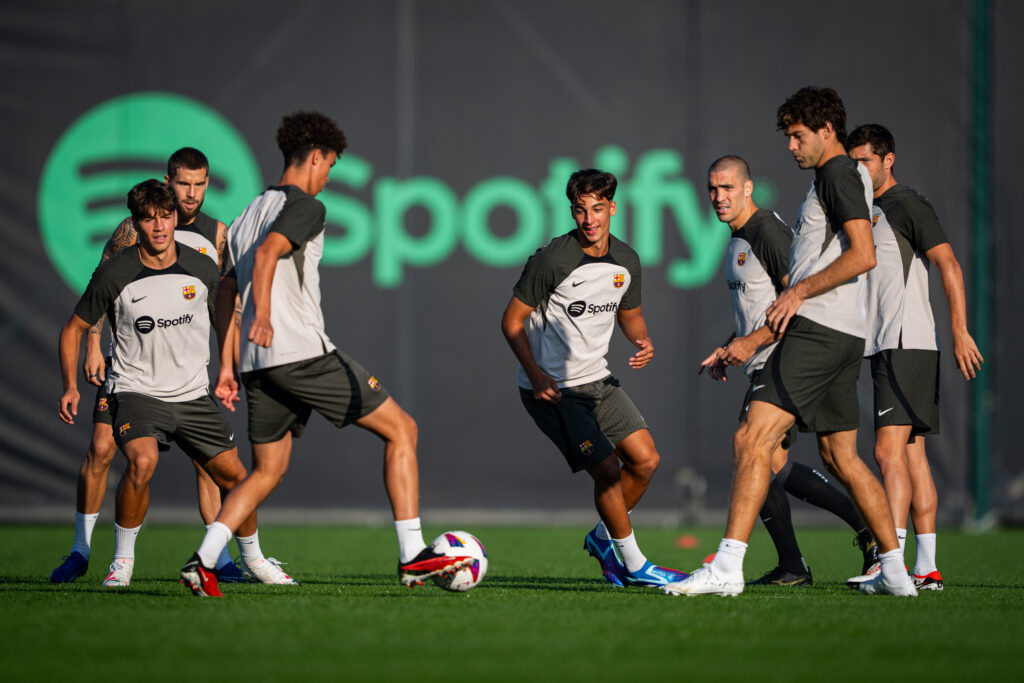 Barça Separate Six Players. the Main Thing Is Keeping Them Healthy
