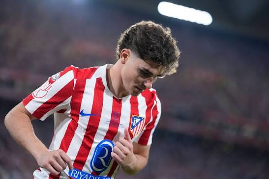 Álvarez Reportedly Draws a Line — Barça Waits for Someone Else to Force the Move