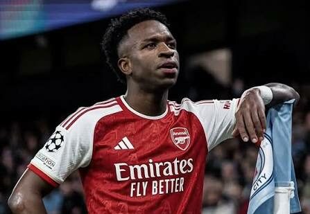 Vinícius Agrees Arsenal Terms. Barça Celebrate for Free