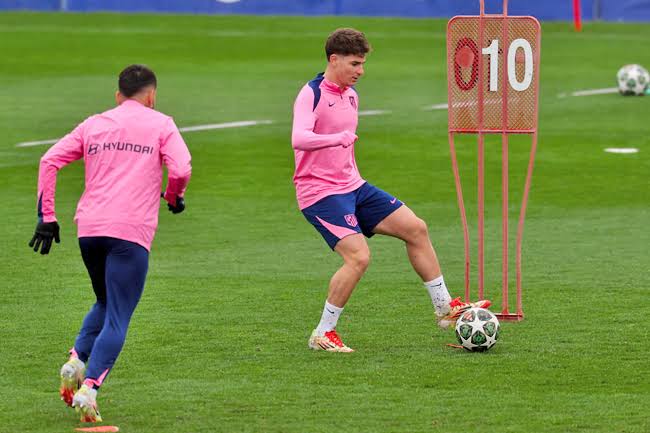 Álvarez Is Already Training for Atlético. Barça Are Left with a Dream