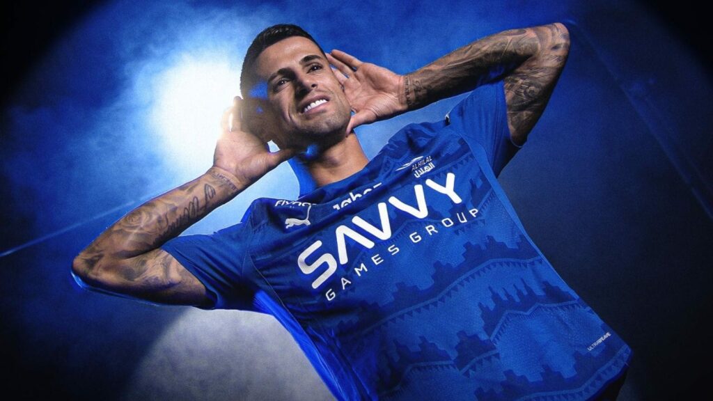 Cancelo Reports Back to Al-Hilal. Barcelona Are Still Reporting Optimism