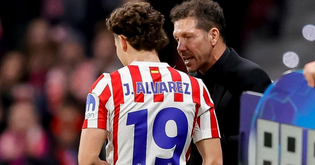 Barça Czeka, Aż Simeone Odda jej Álvareza