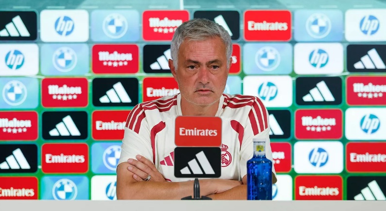 Mourinho ended his press conference with a question about penalties: “Strange, isn’t it?”