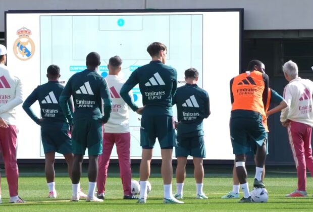 Real Madrid take tactics to the big screen as Mourinho modernises training