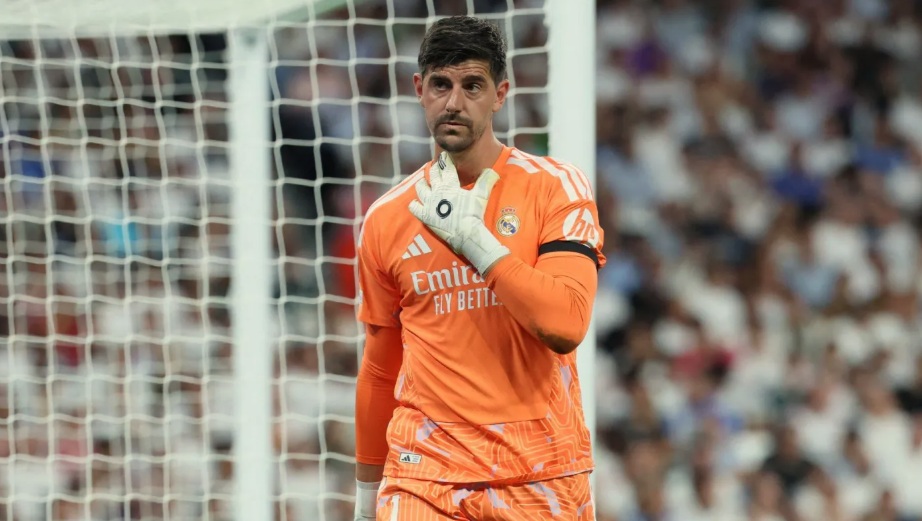 Courtois skips Nations League to extend his Real Madrid career