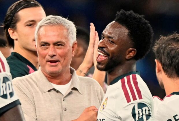 Mourinho stanął za Viníciusem. „Kiedy zawodnik daje wszystko, trener jest z nim”